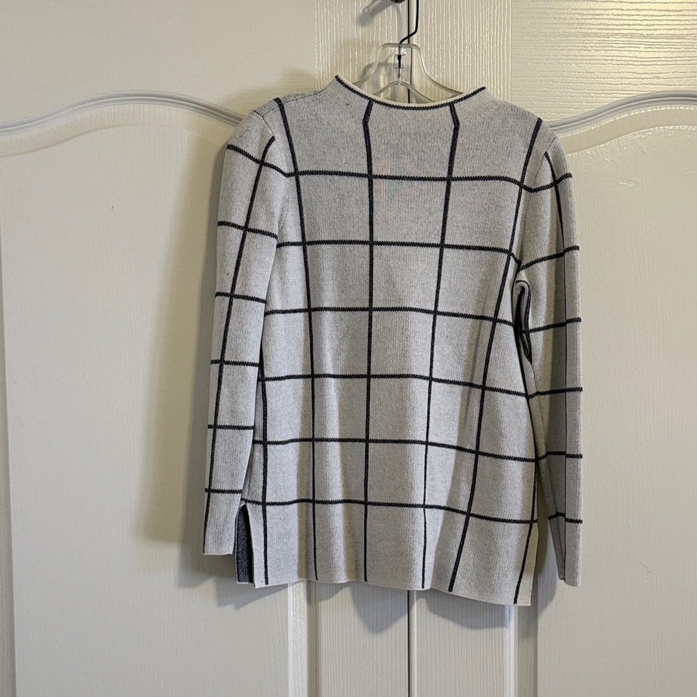 LOFT Black and Gray Grid Women's Sweater